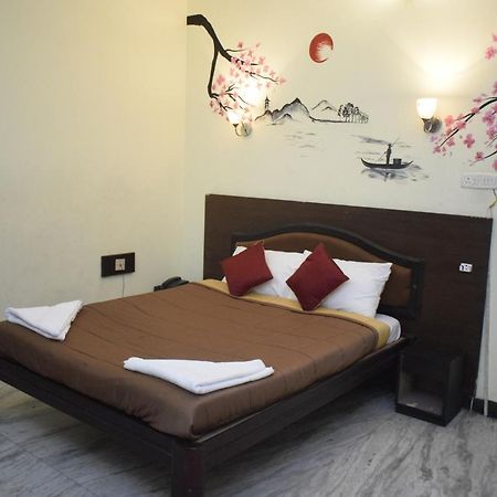 Fabexpress Prana Grande Hotel Pondicherry Exterior photo